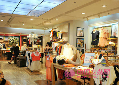 外貿(mào)服裝進(jìn)貨渠道你不知道的秘密!_進(jìn)貨指南_中國女裝網(wǎng)